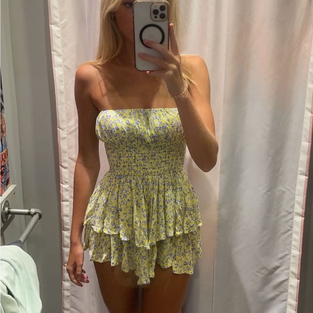 Blush Boutique strapless yellow romper